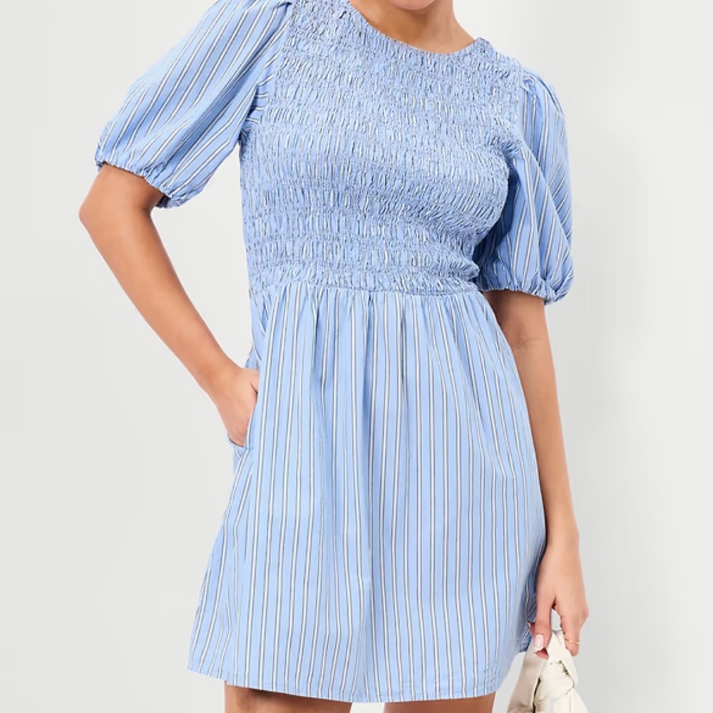 Old navy dress set of 3